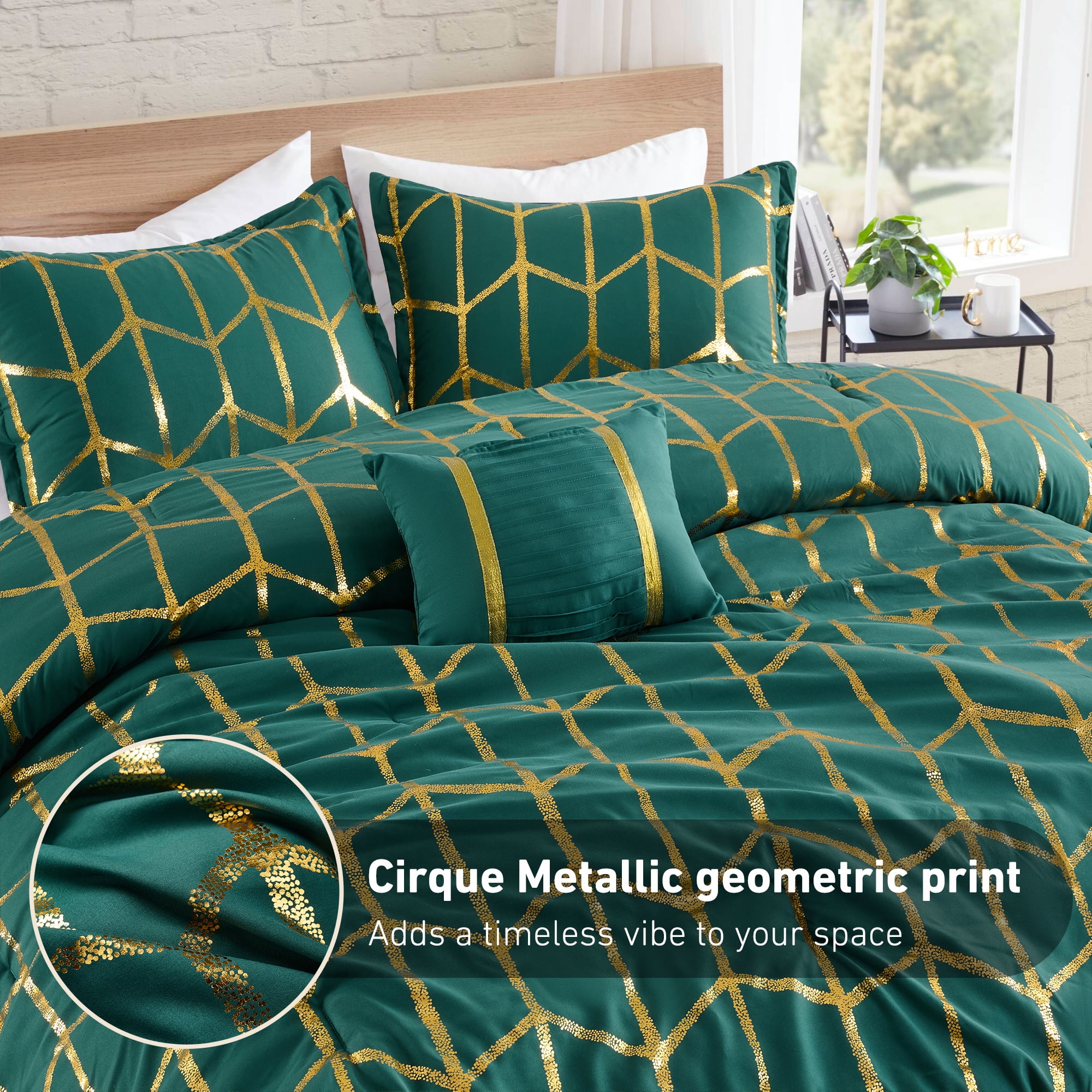 Regency Heights Full/Queen Size Comforter Set, 4-Piece Bedding Set for All Seasons, Geometric Metallic Comforter Bed Set with Decor Pillows,Green/Gold