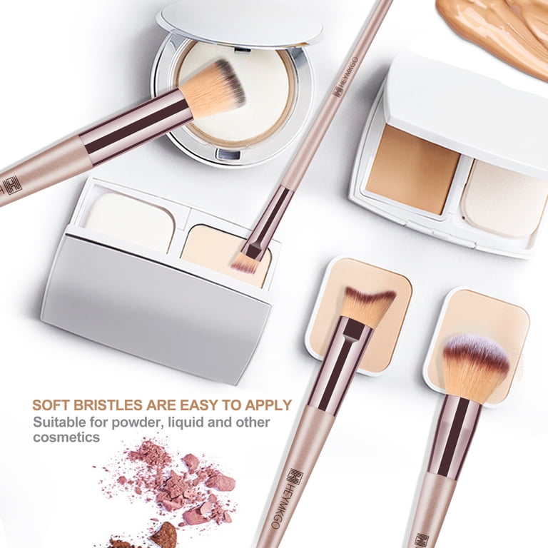 Fifteen-Piece Champagne Gold Makeup Brush Set With Bag photo 6