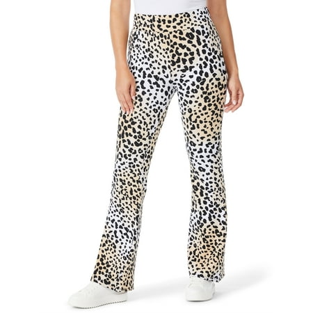 

Sofia Intimates by Sofia Vergara Cheetah Elastic Waistband Pockets Super Soft Pajamas (Women s or Women s Plus) 1 Pack