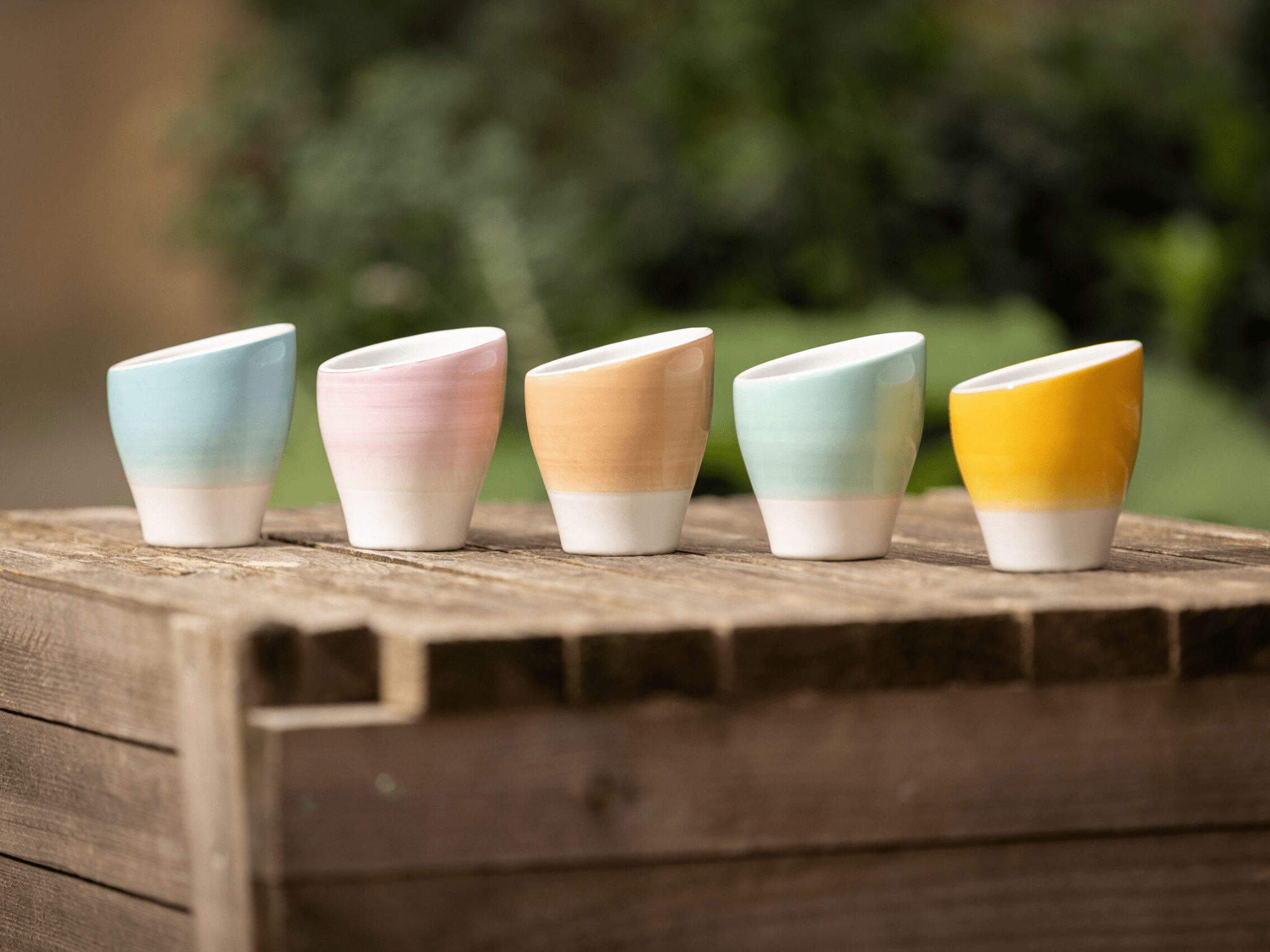 Club House Volcano Espresso Cup 90 ml – Oblique-Rim Aroma Cup, Hand-Painted Porcelain, Glossy Top / Matte Base, Dishwasher & Microwave Safe