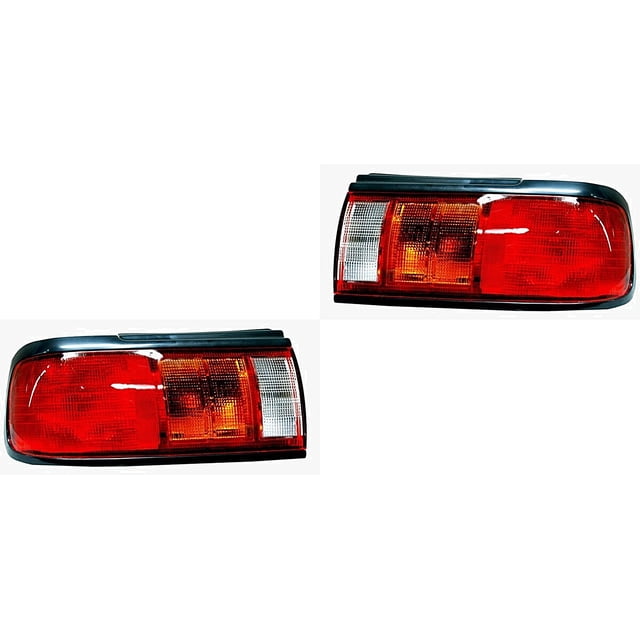 Par de Calaveras Tsuru 1997 A 2000 Nissan C/Arnés TYC .