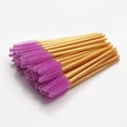 thumbnail image 1 of Nvzi 200 piezas de cepillos desechables para rímel de pestañas, para extensiones de pestañas, cejas y maquillaje (varilla amarilla, cabeza morada), 1 of 2