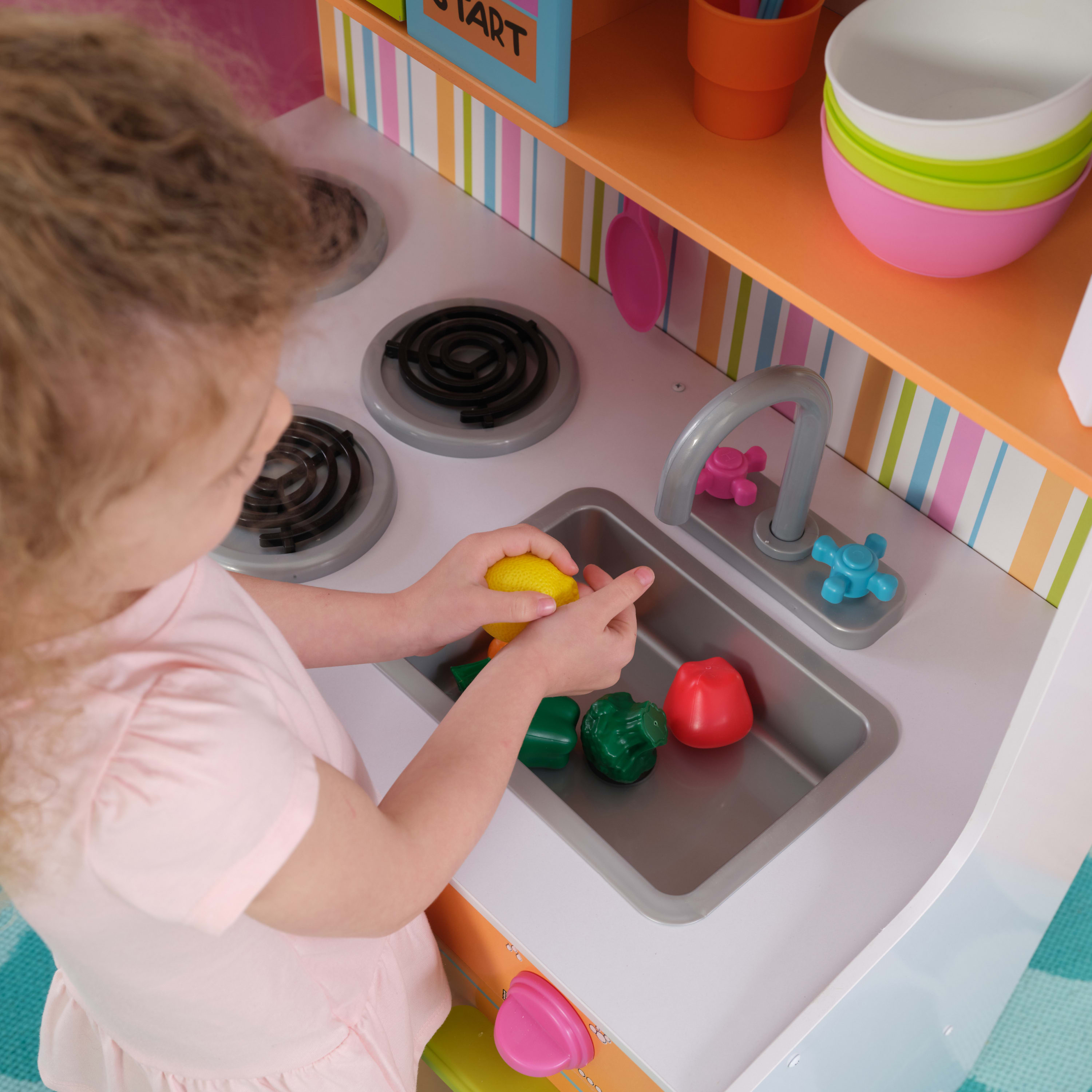 KidKraft Deluxe Big and Bright Wooden Play Kitchen photo 6