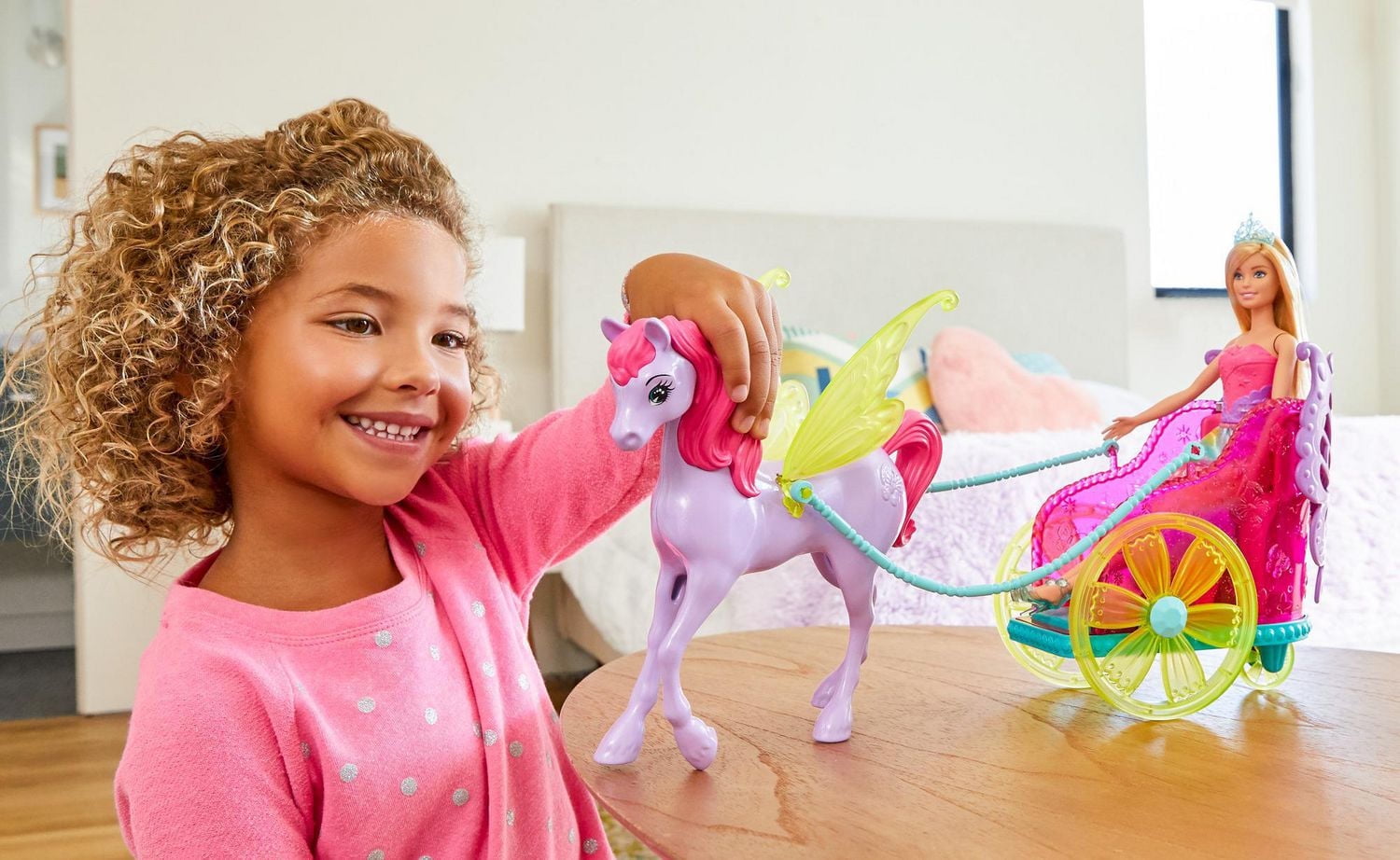Poupée ​Barbie Princesse ​Barbie Dreamtopia, blonde, avec cheval fantaisiste et char