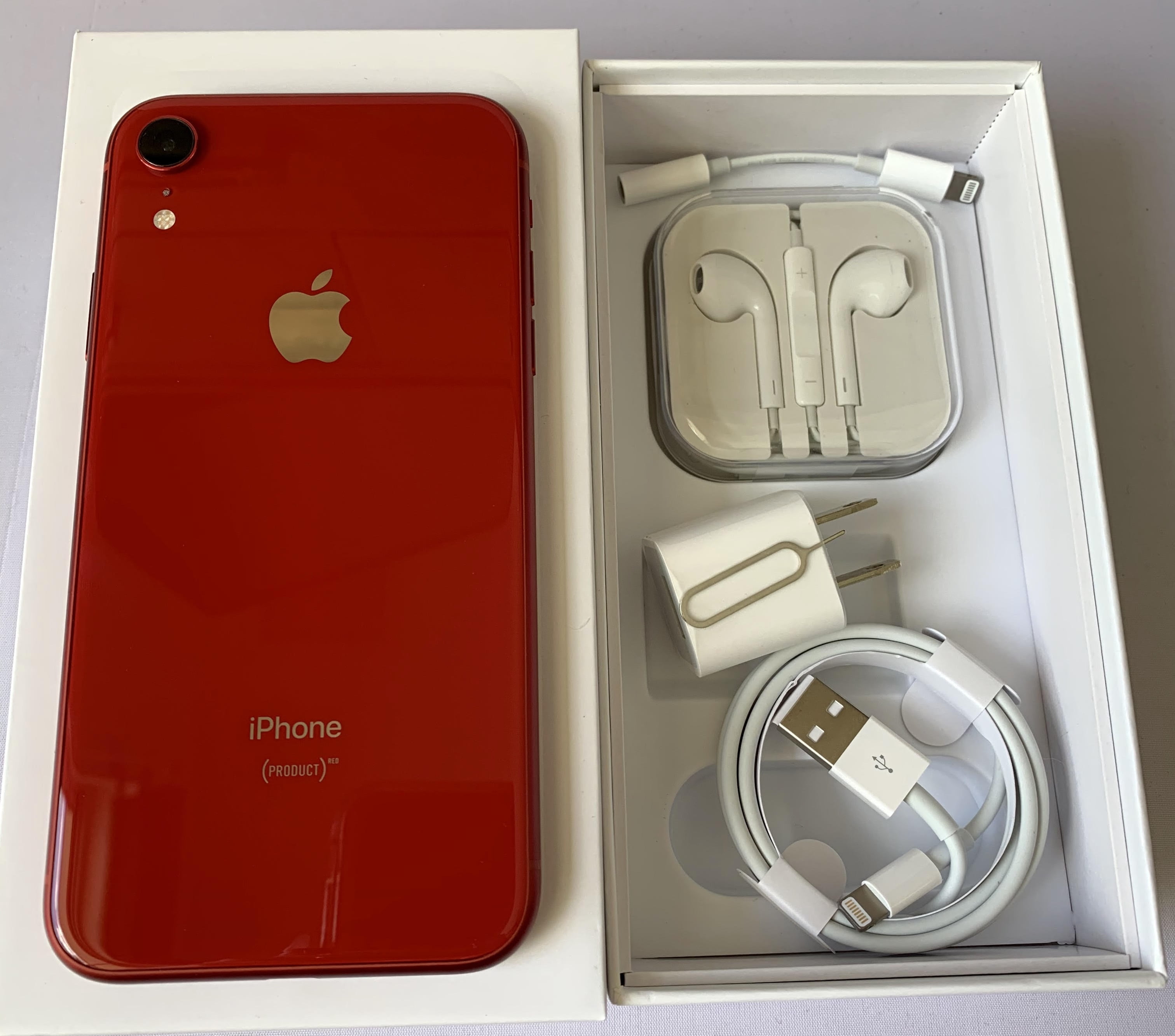 Pre-Owned ished Apple iPhone XR A1984 (Fully Unlocked) 64GB Red