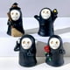 thumbnail image 5 of Figuras de fantasmas de Halloween para decoración de interiores, bonitas y adecuadas para decoración del hogar, fiestas de Halloween, decoración de escritorio (2, fantasmas románticos y fantasmas mági, 5 of 6