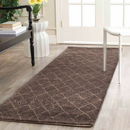 Safavieh Tunisia Antilla Power-Loomed Runner Rug