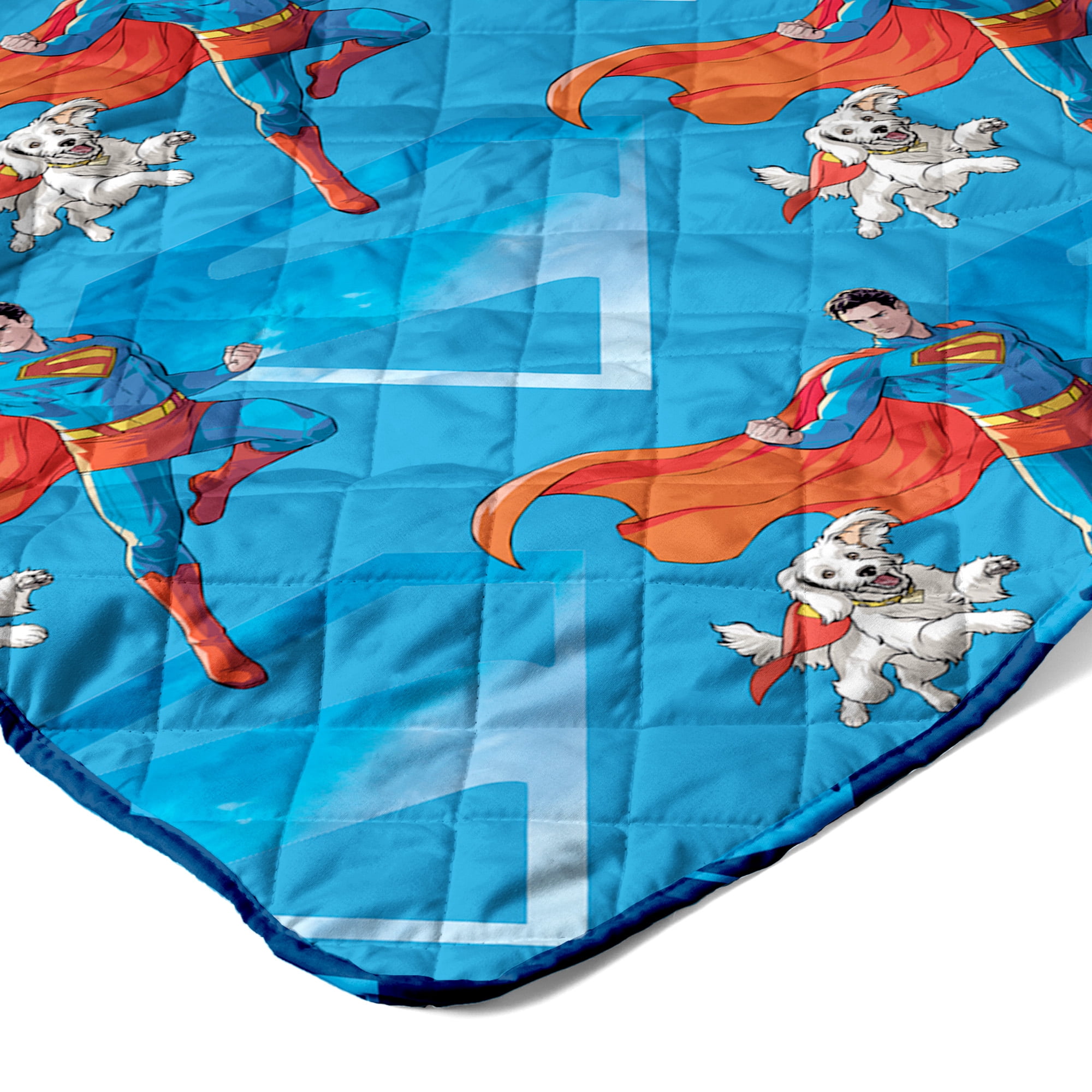 Superman Above Metropolis Quilted Throw Blanket 60x80 inches, Kids Character Bedding