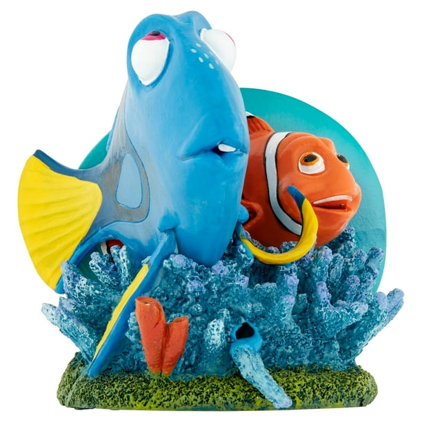 finding nemo marlin toy