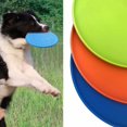 thumbnail image 5 of Frisbee de goma suave interactivo y liviano para perros, 3 piezas, juguetes para perros pequeños y grandes, flota en el agua, seguro para los dientes, 7 pulgadas (aprox. 17,8 cm)., 5 of 5