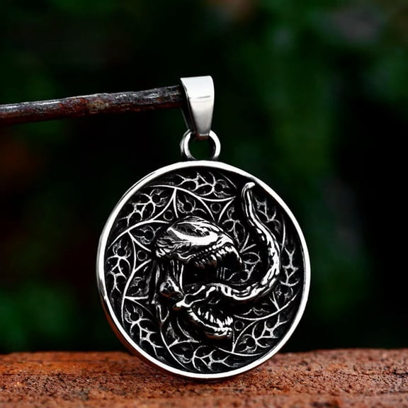 HOOUN Alien Venom Face Round Tag Necklace Pendant Stainless Steel Super Hero Necklace
