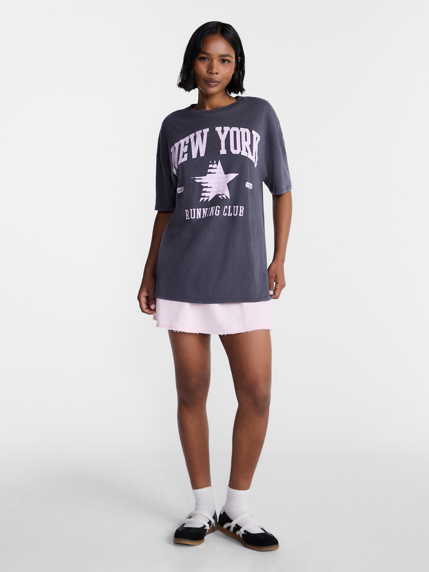 No Boundaries Washed Graphic Boyfriend Tee, Women's XXS-XXL