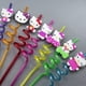 thumbnail image 2 of Pajitas de Hello Kitty Sanrio para beber, lindo parche de decoración, vajilla de fiesta para niños, seguridad para mascotas, codo de plástico de alta calidad, 2 of 4