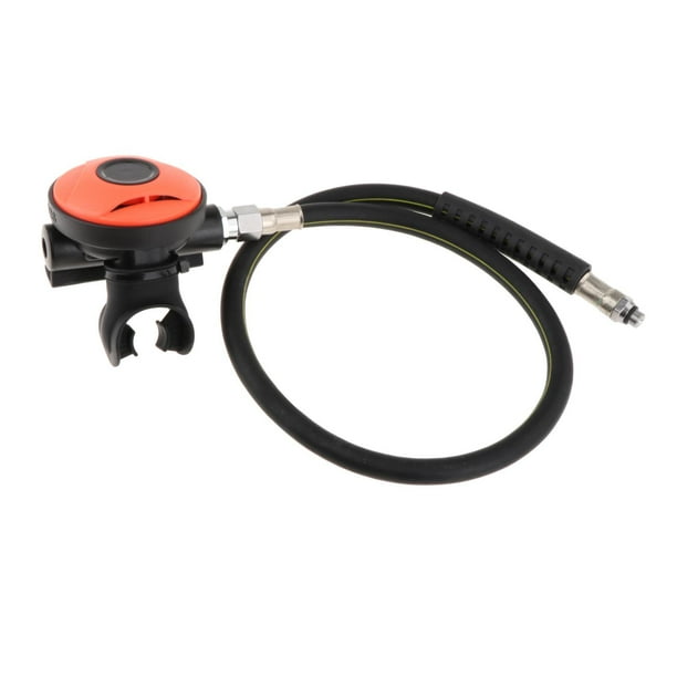 Regulador de segunda etapa de buceo con manguera y boquilla. Accesorios de buceo. Rojo