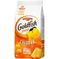 thumbnail image 2 of Craquelins cuits au four GoldfishMD Cheddar, sachet de 200 G, 2 of 8