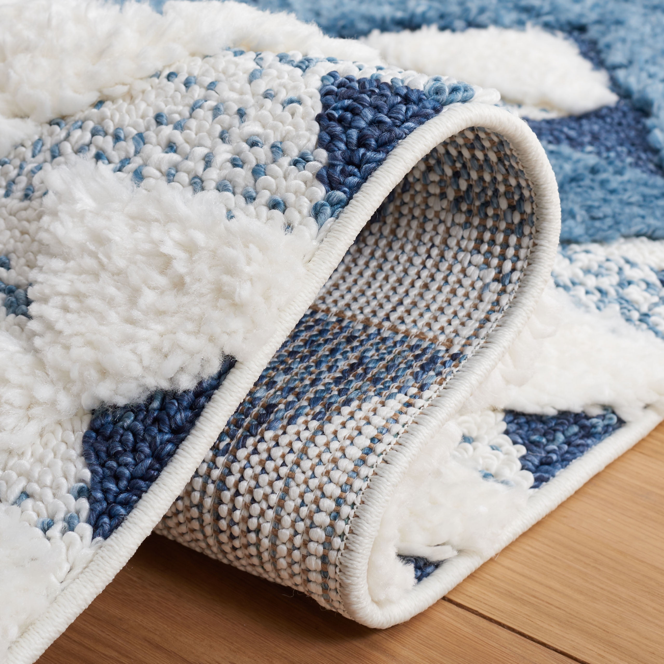 SAFAVIEH Moroccan Tassel Larry Geometric Shag Area Rug, Blue/Ivory, 8' x 10'