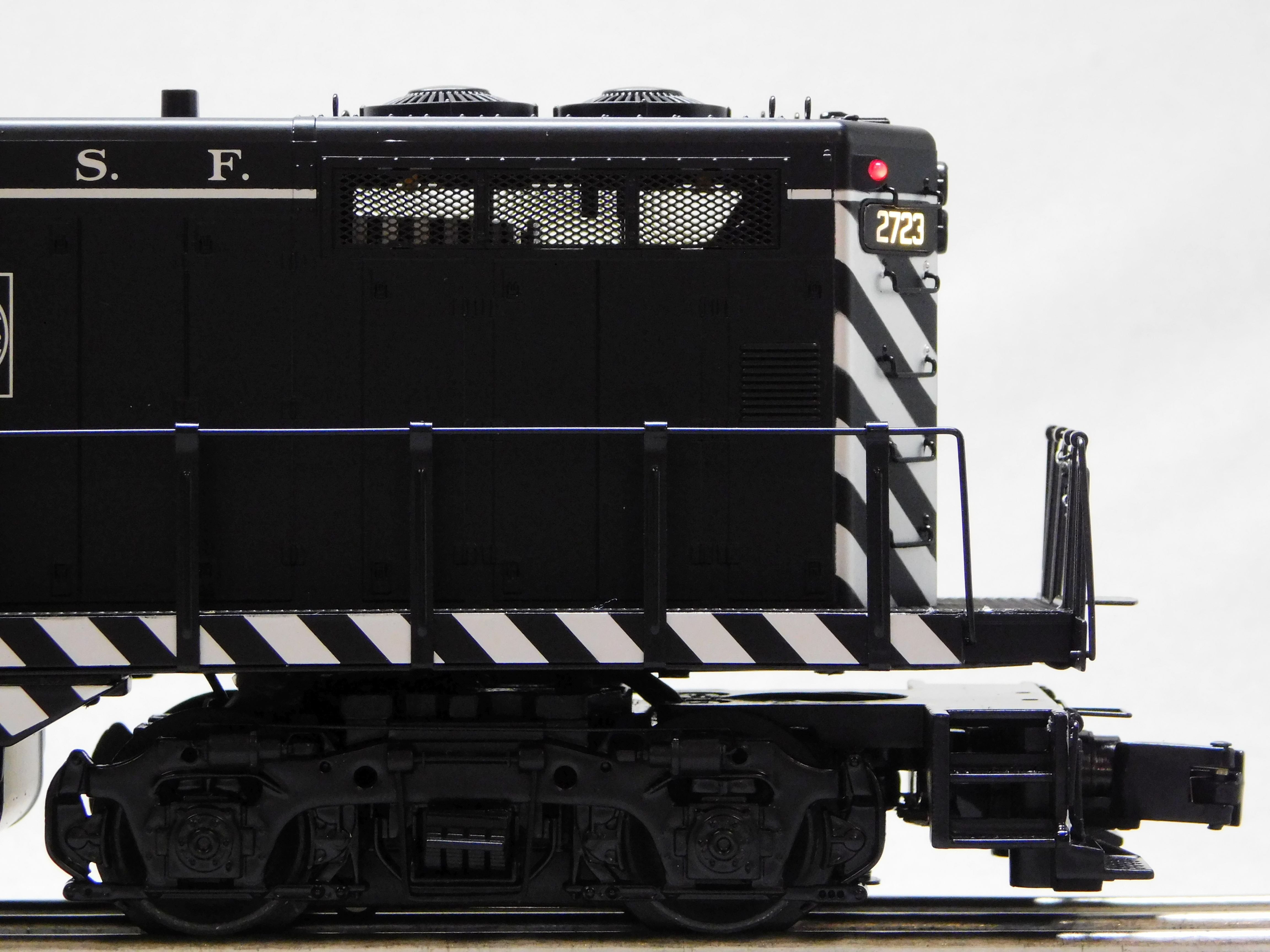 MTH PREMIER SANTA FE GP7 #2723 DIESEL ENGINE W/PROTO 3 O GAUGE TRAIN 20-29055-1
