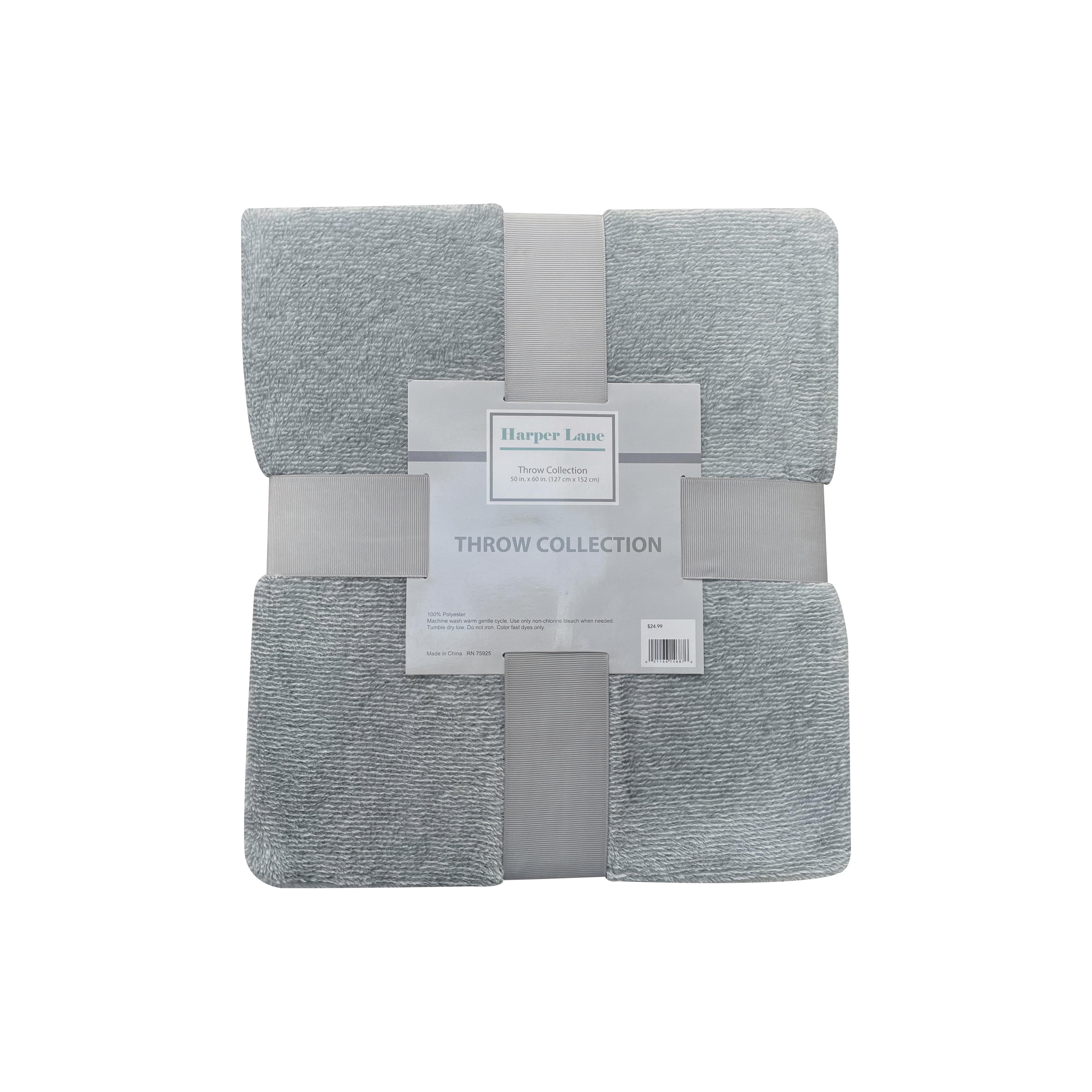 Harper Lane Marlin Plush Throw Grey 50"X60"