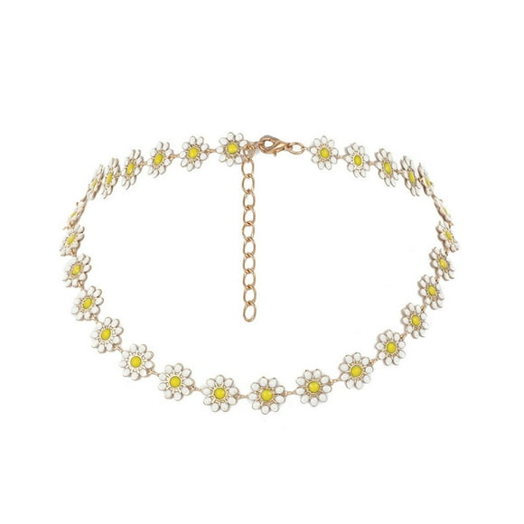 Small Daisy Clavicle Necklace, 1X Necklace Necklaces for Women Awwp Promotional Sale Creative Little Daisy Clavicle Chain Necklace Women's Simple Temperament Painted Necklace Flower Necklace White