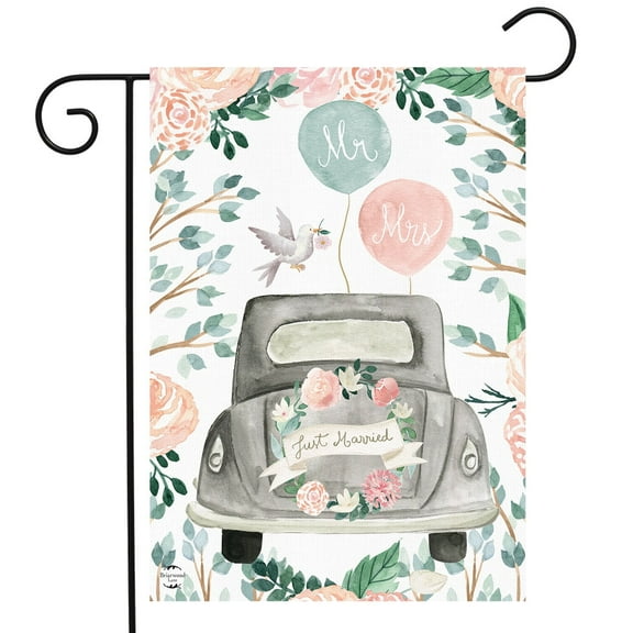 Briarwood Lane Just Married Burlap Garden Flag