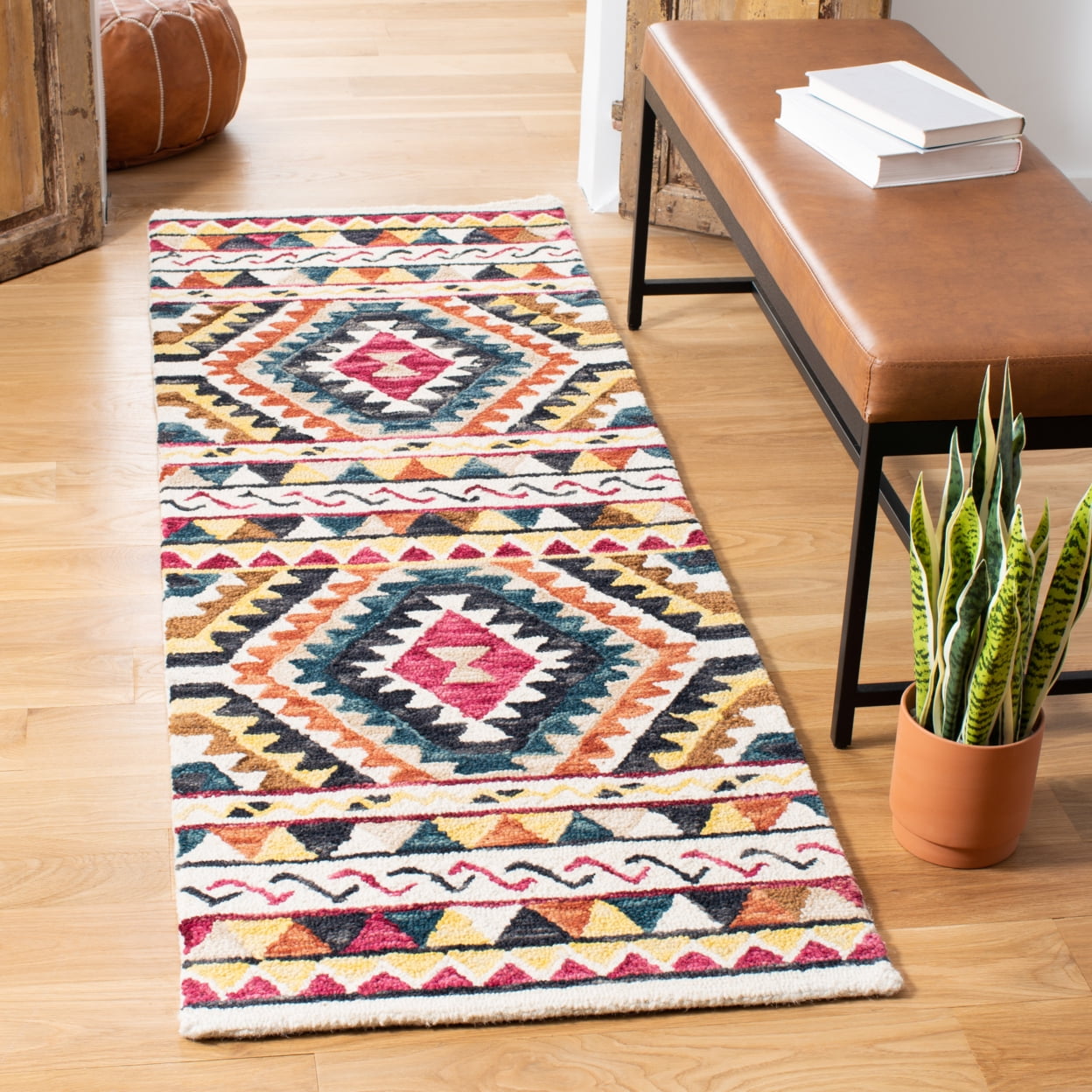 SAFAVIEH Aspen Malvena Geometric Wool Runner Rug, Rust/Ivory, 2'3" x 7'