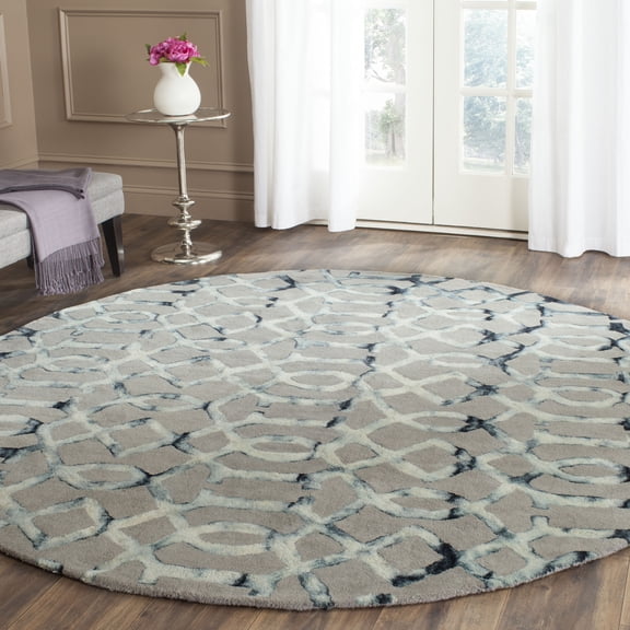 SAFAVIEH Dip Dye Anglia Distressed Wool Area Rug, Grey/Charcoal, 7' x 7' Round