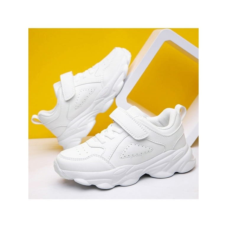 White sports shoes kids 2025