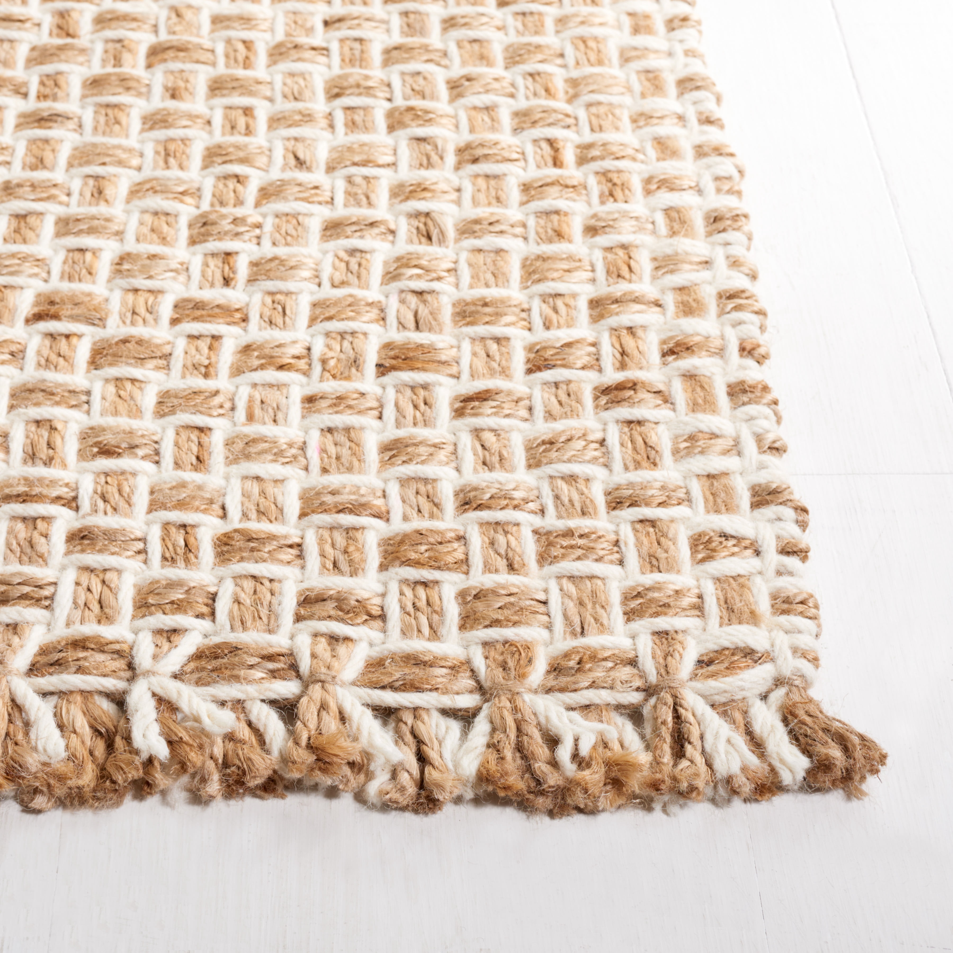 SAFAVIEH Natural Fiber Ella Solid Area Rug, Natural/Ivory, 8' x 10'