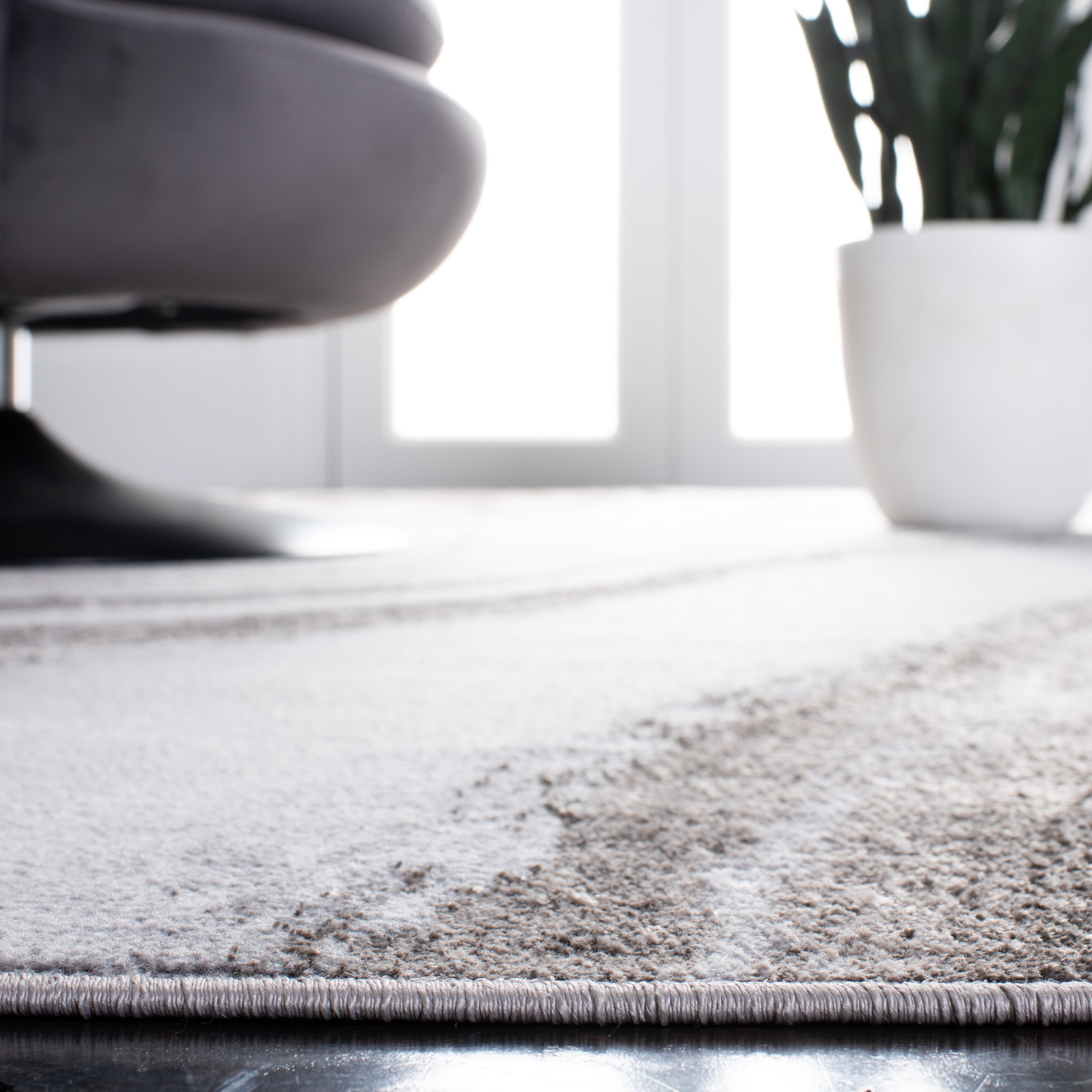 SAFAVIEH Orchard Edwin Modern Runner Rug, Grey/Ivory, 2'2" x 7'