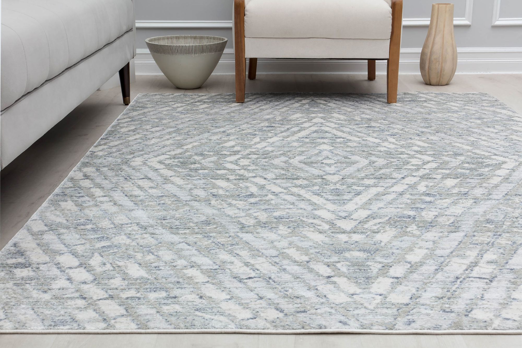 Rugs America Romeo JL70A Misty Gray Abstract Vintage Gray Area Rug, 2'6" x 8'