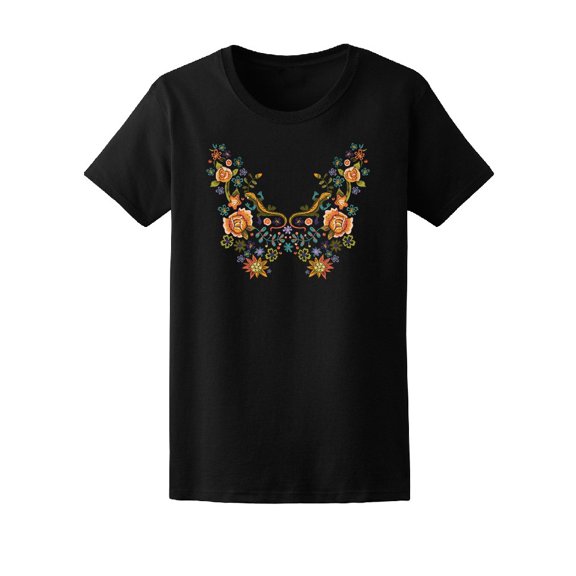 Roses And Lizards Pattern Tee. Women's -Image by Shutterstock