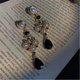 thumbnail image 2 of KAIYANG Pendientes de fiesta con perla y diamantes negros para mujer (negros), 1 par, 2 of 3