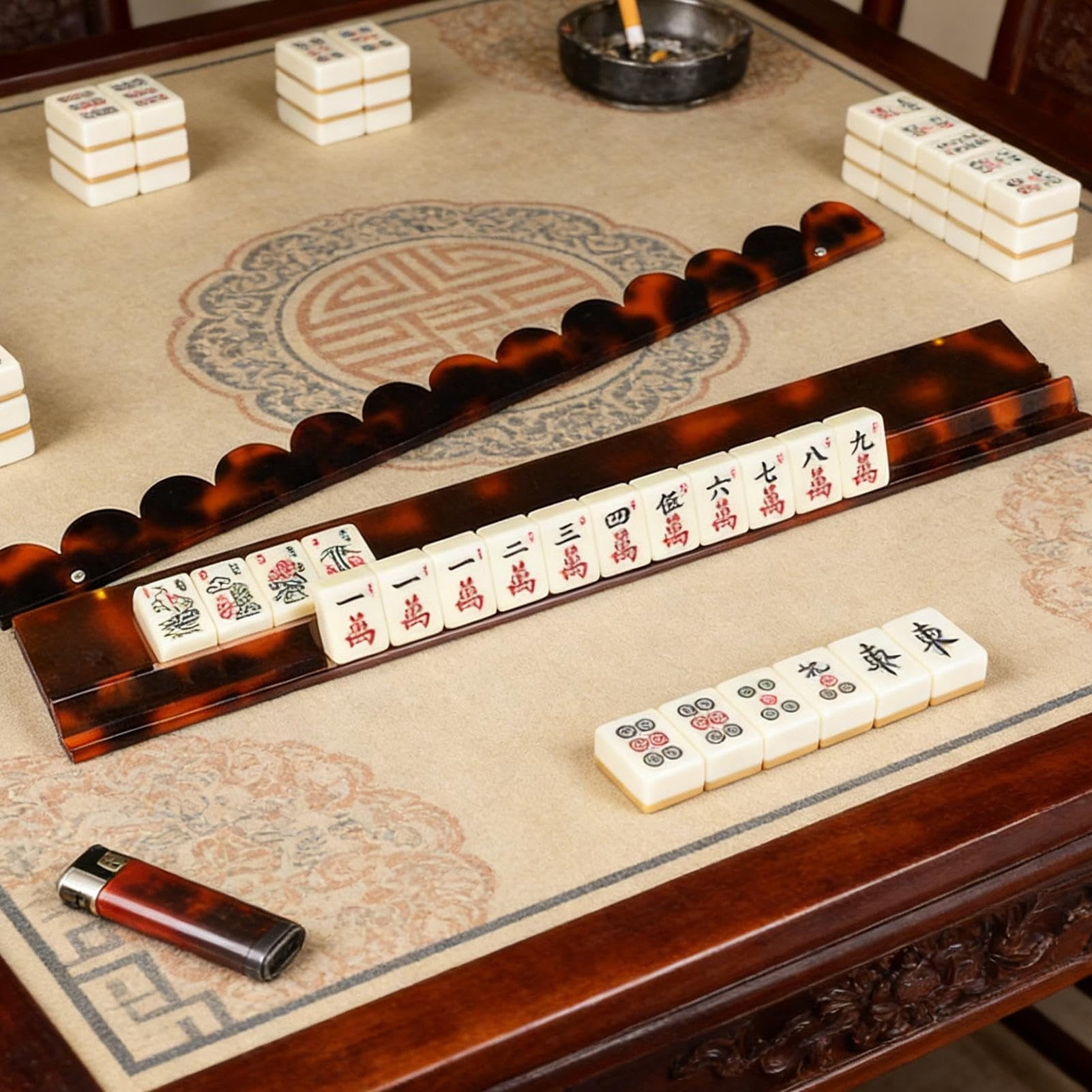 Scalloped Mahjong Racks with Magnetic Pushers, Tortoise Shell Acrylic Mahjong Tile Racks Set of 1 or 4, Non-Slip American Mahjong Racks for Game Table, 17.5"/20" Thickened Acrylic Holder