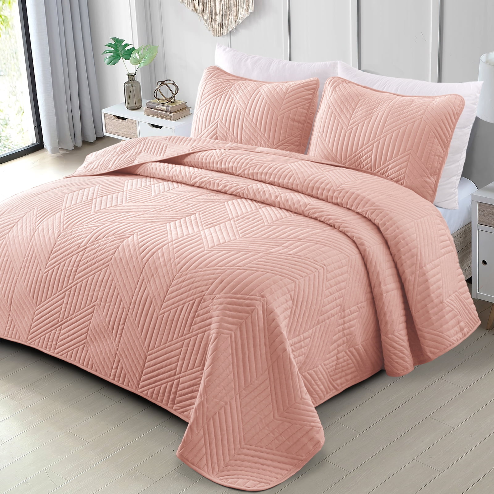 Exclusivo Mezcla Ultrasonic King Quilt Bedding Set, Lightweight Blush Pink Bedspreads Soft Modern Geometric Coverlet Set