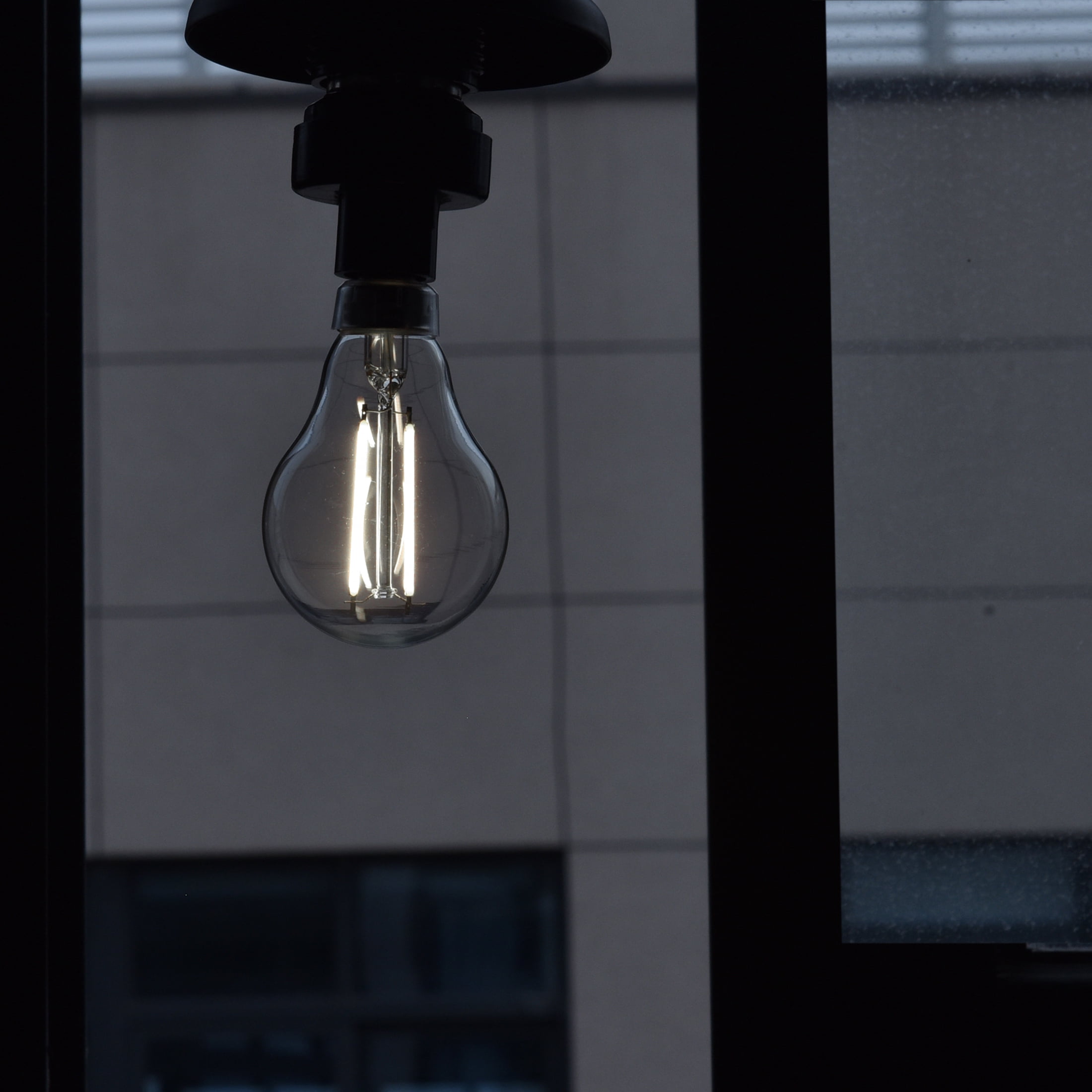Great Value LED Ceiling Fan Bulb, A15, E12 Candelabra Base, 2.5W (25W Equivalent), Daylight, Clear, Dimmable, 2 Pack