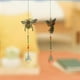 thumbnail image 4 of Paquete de 2 adornos de cristal para ventana con pintura de diamantes, colgante de carillón de viento para el hogar y el jardín, 4 of 5