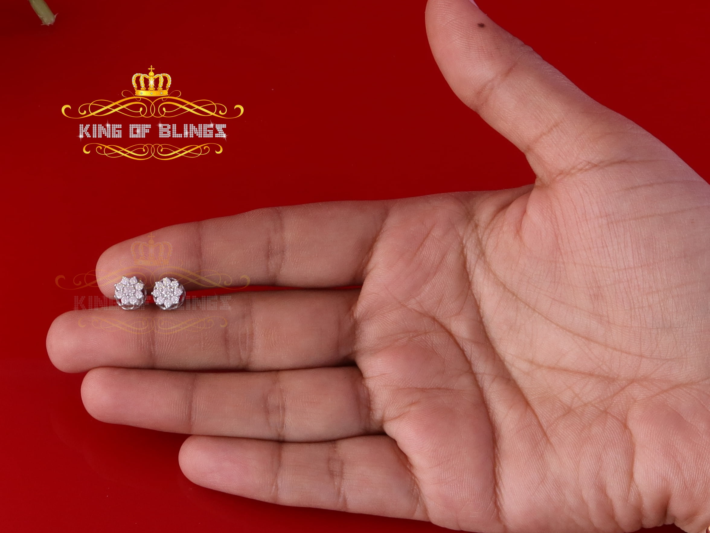 King of Bling's Men's/Womens 925 Silver White 0.50ct VVS 'D' Moissanite Round Stud Earrings