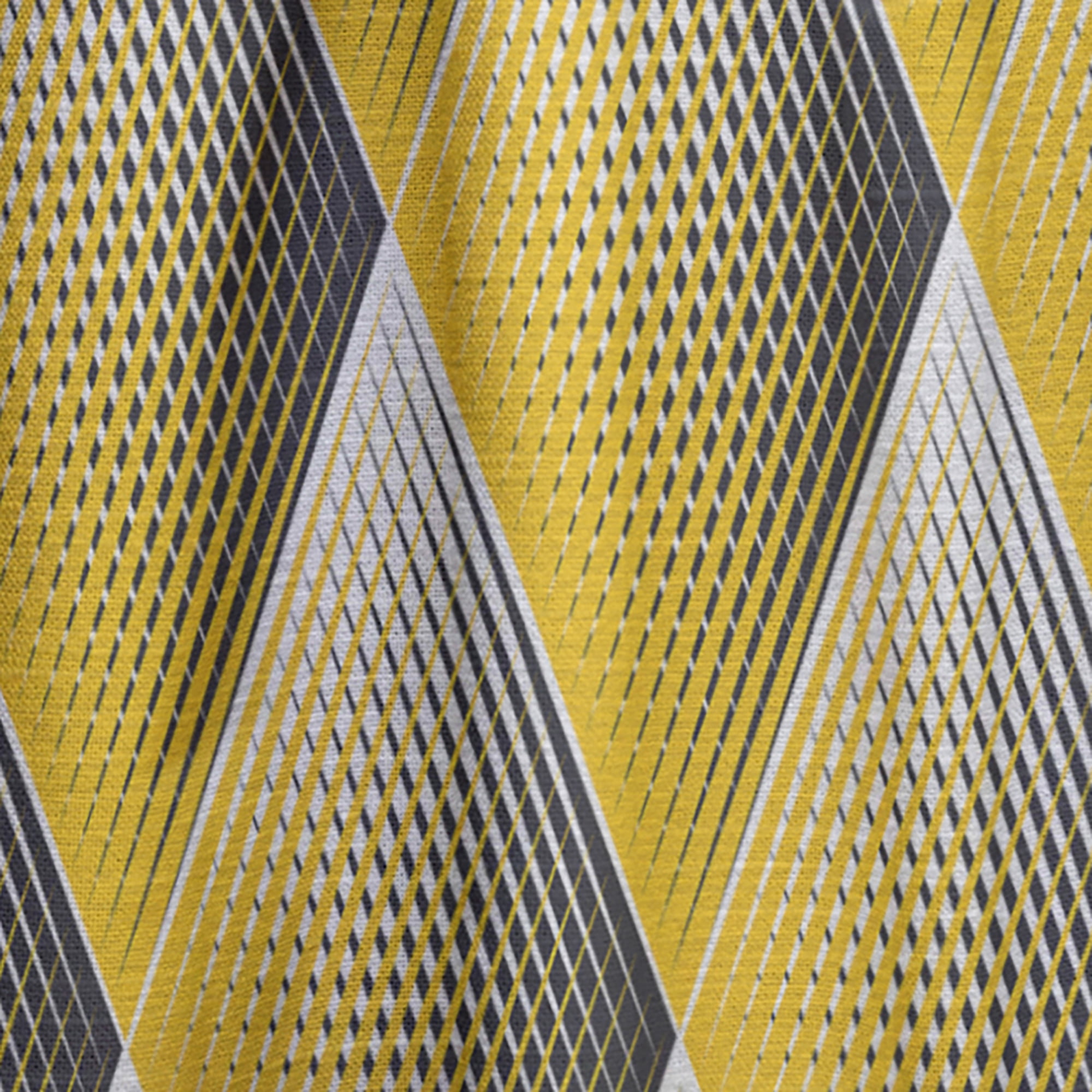 Designart 'Retro Rhombus Geometric ' Mid-Century Modern Curtain Panel