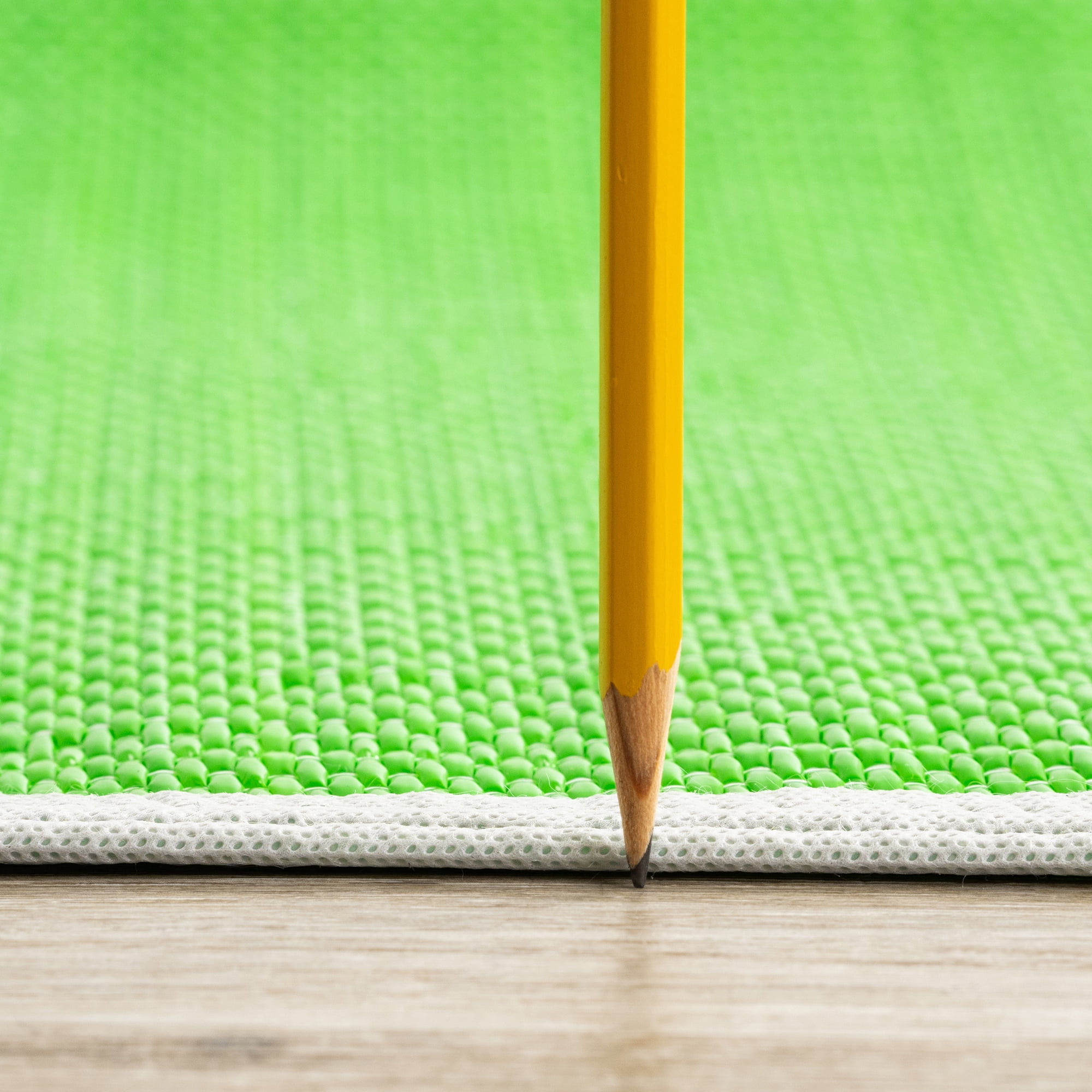Luna Contemporary Solid Green Polypropylene Reversible Plastic Straw Outdoor Area Rug, 9'x12' Rectangle