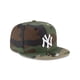thumbnail image 3 of New Era 9Fifty MLB New York Yankees Gorra snapback básica con camuflaje verde 11941920 Talla única, 3 of 4