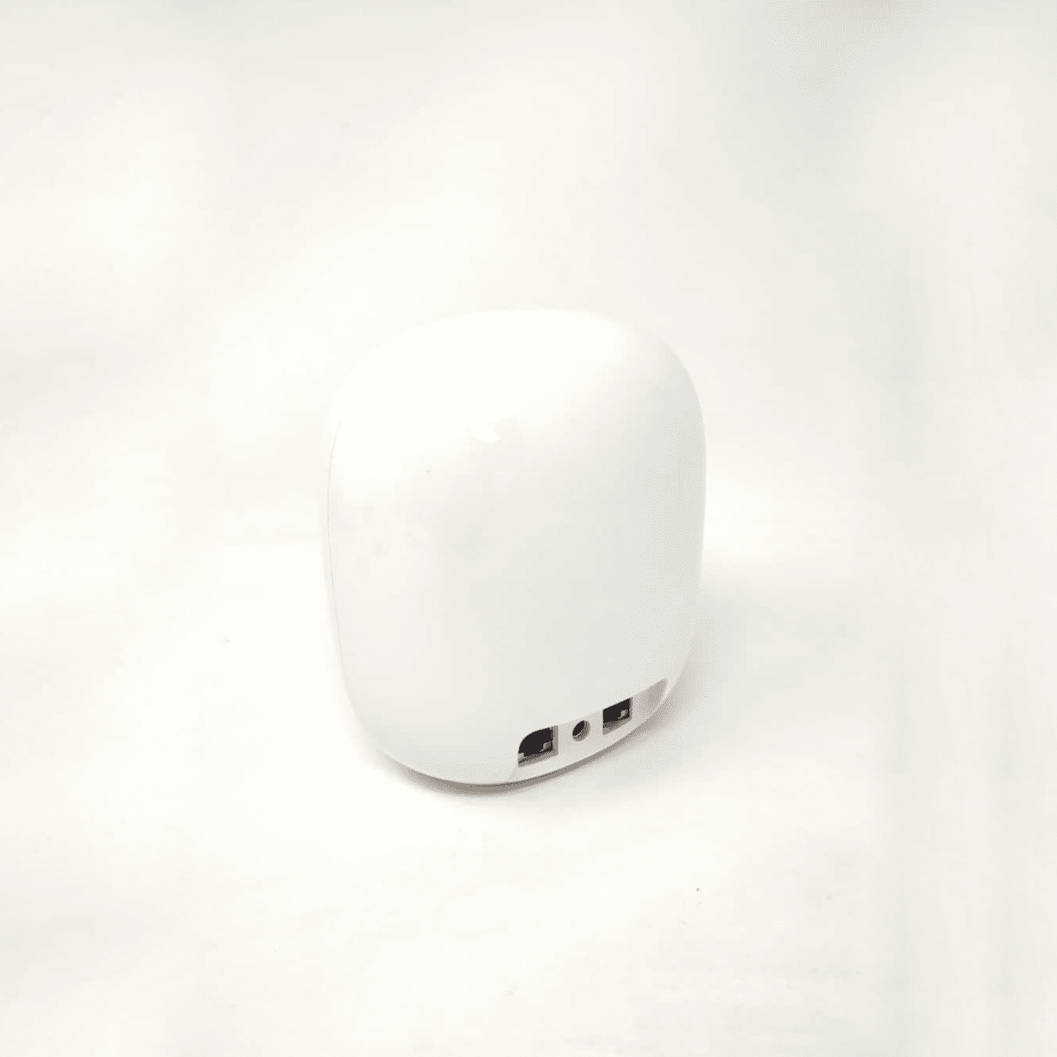 Pre-Owned Google Nest Wifi Pro 6e AXE5400 Tri-Band Mesh Router - GA03030-US - Snow