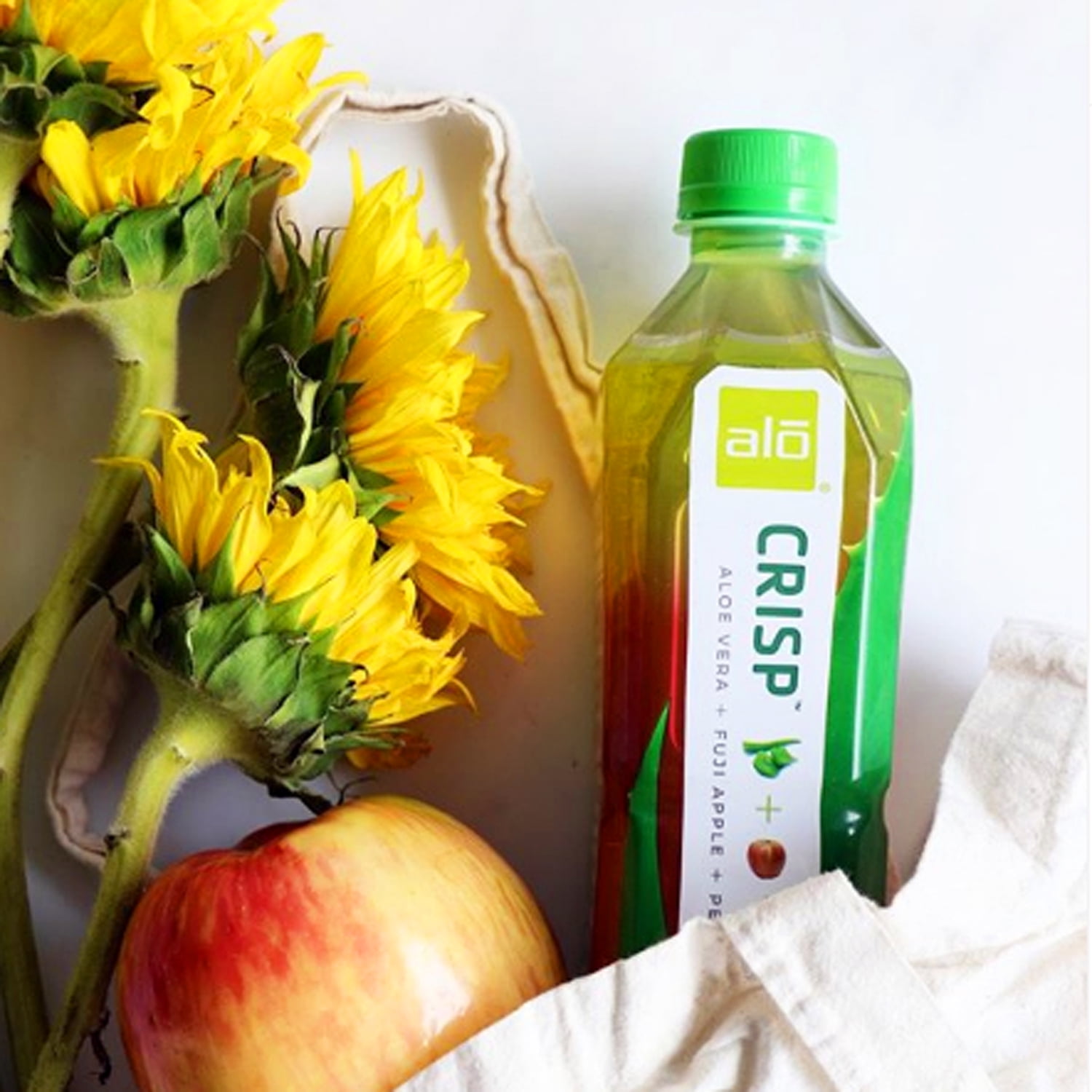 Alo Crisp Aloe Vera Juice Drink, Fuji Apple + Pear + Aloe, 12 x