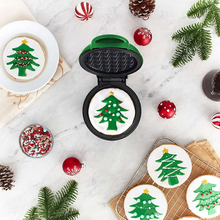 Dash Holiday Mini Christmas Tree Waffle Maker 4”- 350 Watts