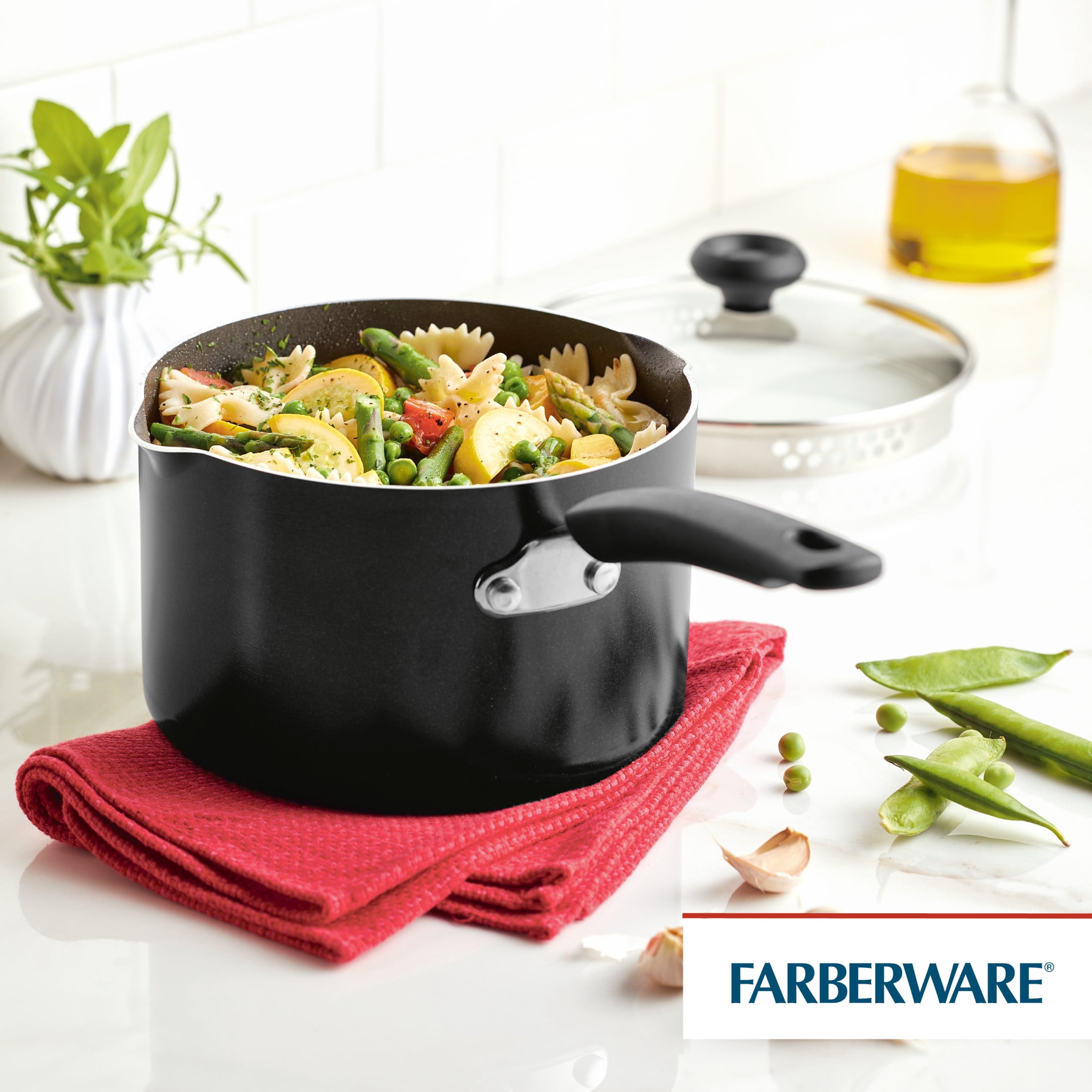 Farberware Easy Clean 3 qt Nonstick Straining Saucepan with Pouring Spout, Lid, Dishwasher Safe, Black