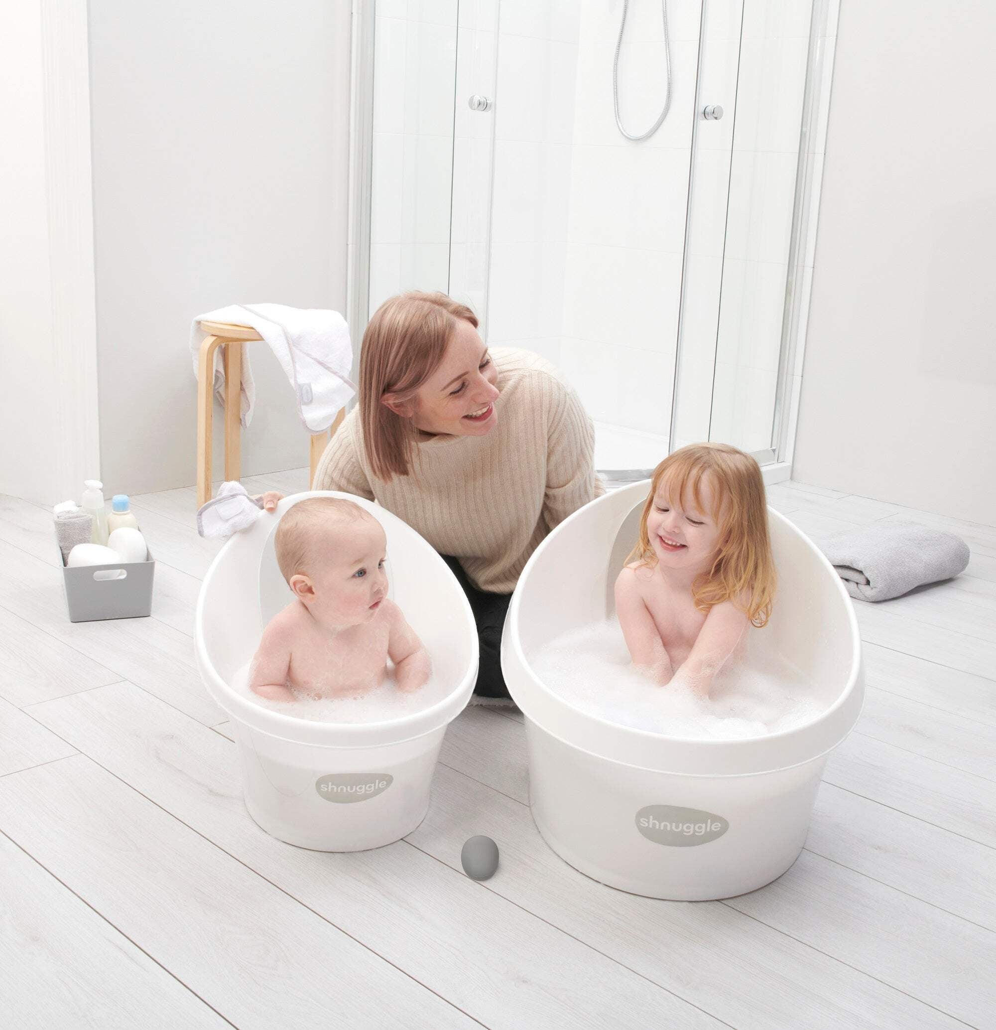 Shnuggle Toddler Bath Tub Big Bath for bigger kids Child