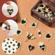 thumbnail image 3 of 1 caja de 20 amuletos de corazón góticos de 10 estilos, amuletos sagrados, colgantes de metal pequeños de aleación de oro y negro., 3 of 7