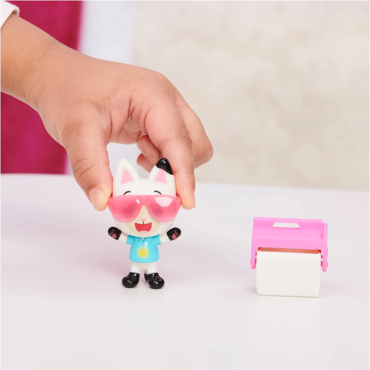 Gabby's Dollhouse Carlita and Pandy Paws Picnic Set, Exclusive Figure, 3 Pieces