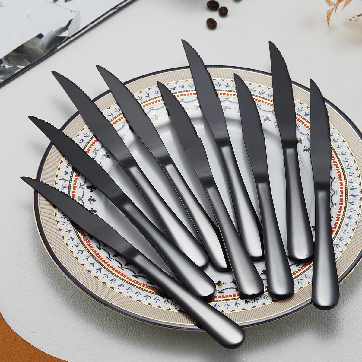 Reanea Steak Knives Set, Serrated Knife, Stainless Steel Sharp Dinner Table Knife , 1.Silver