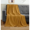 thumbnail image 4 of Manta Utopia Bedding, color mostaza, 100% algodón, tipo gofre, 300 g/m², doble, 4 of 8