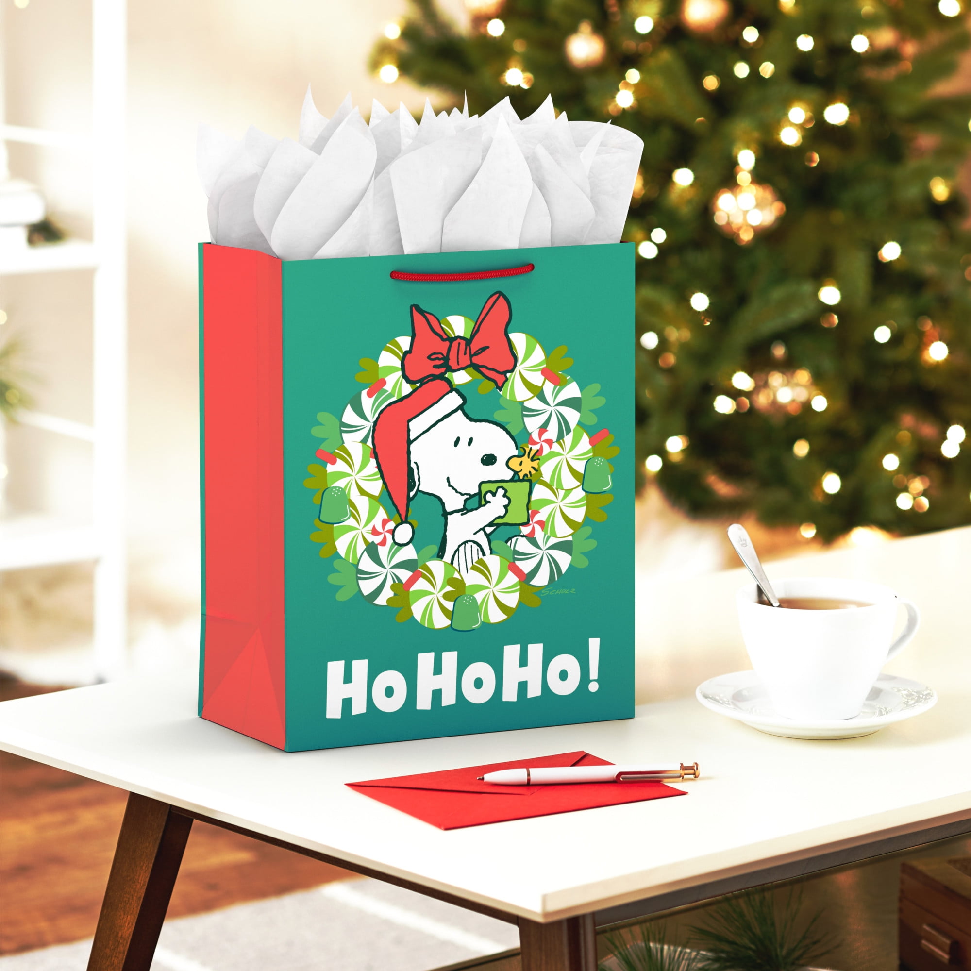 Large Snoopy Bag, Snoopy Candy Wreath Gift Bag